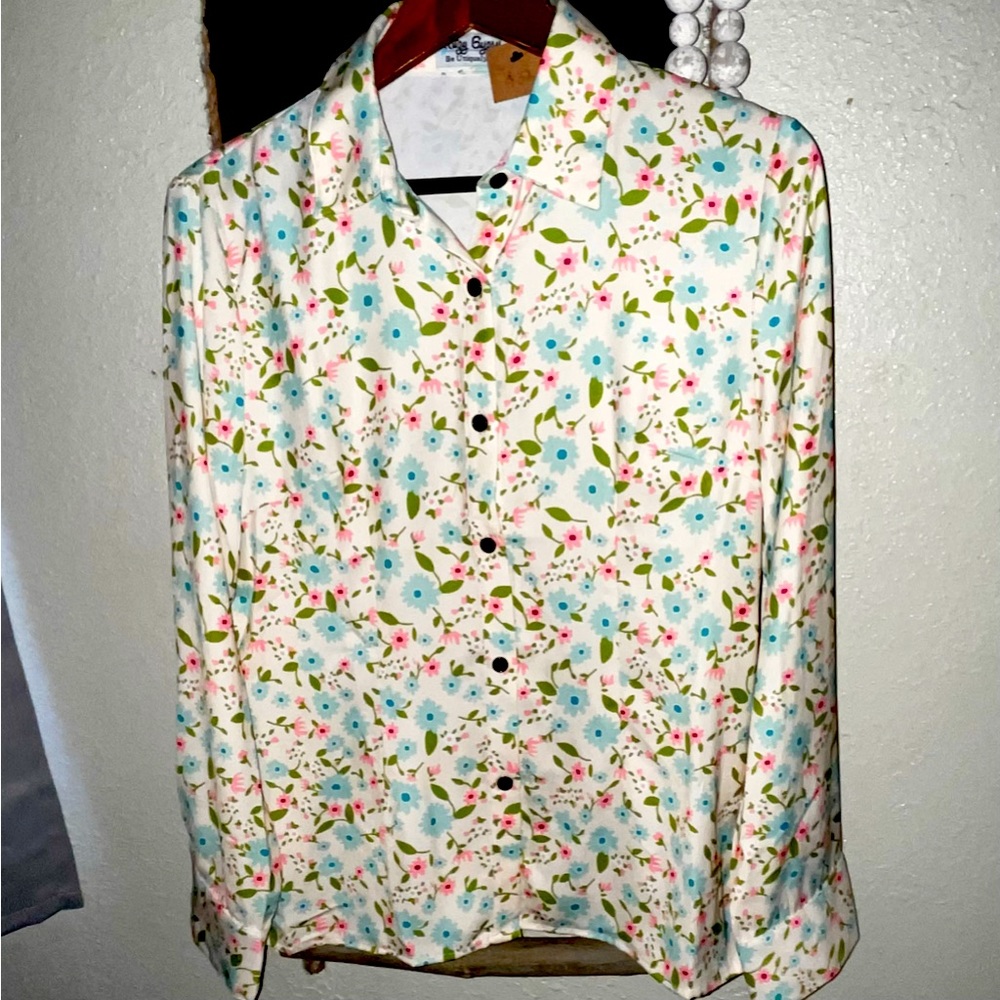 New Rodeo style cowgirl shirt